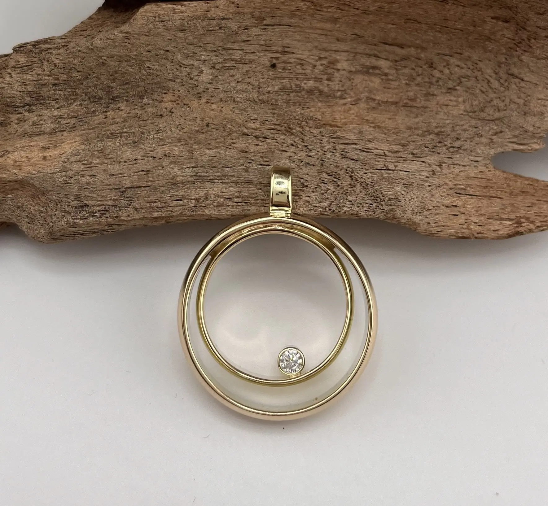 Goldschmiede Kälber Würselen- Umarbeitung zwei Trauringe zu Anhänger - Erinnerungsschmuck