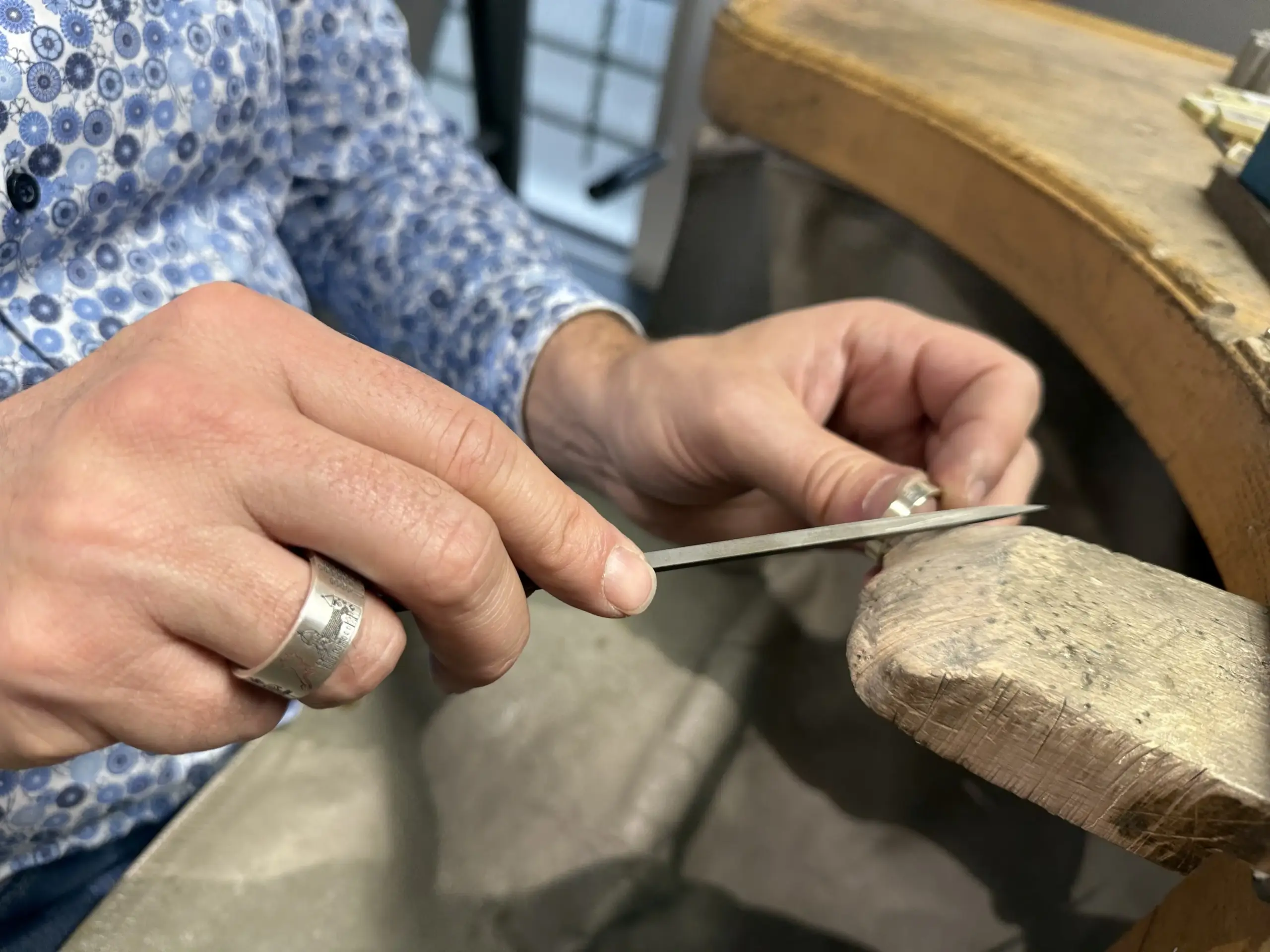 Goldschmiede Kälber Würselen - Service